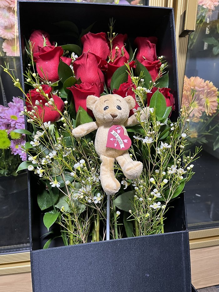 Black Box of Roses